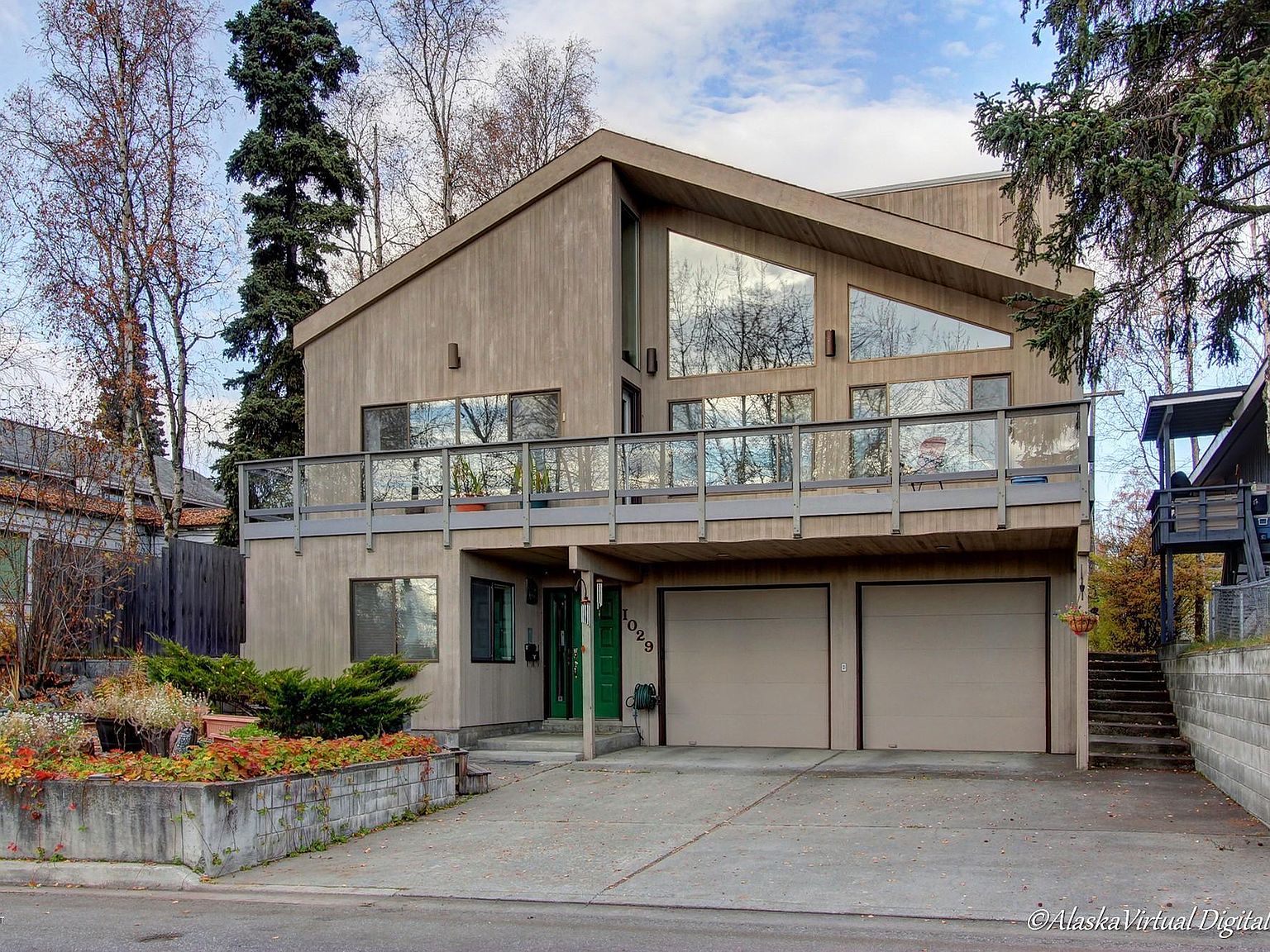 1029 W 16th Ave, Anchorage, AK 99501 Zillow