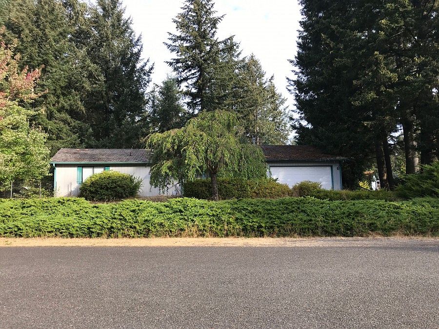 1st image of 5221 Tri Lake Dr SE
