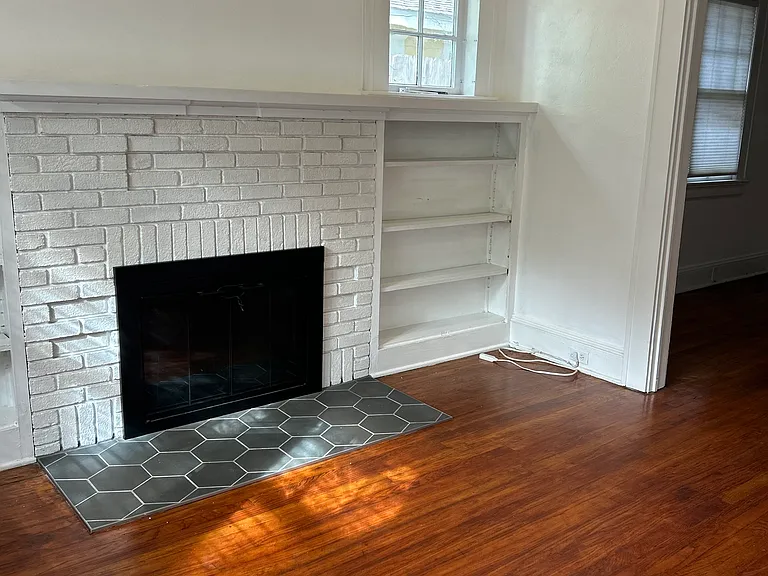 1089 Cherry St — Photo 7