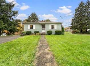 617 Lakeview Dr, Endicott, NY 13760