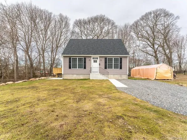 82 Virginia Avenue, Groton, CT 06340