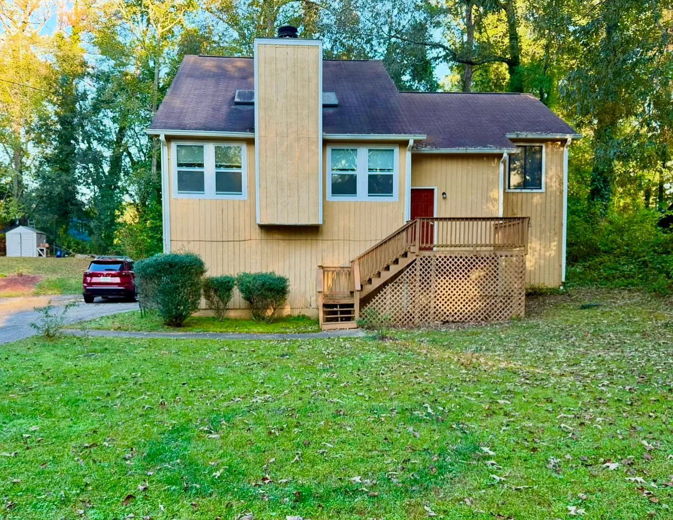 3 bed, 2.5 bath, 3200 sqft, $2,150 — Photo 3