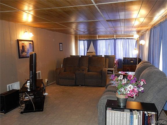 5th image of 933 Captains Cove