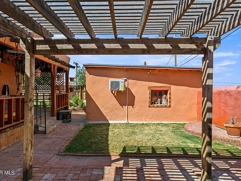 515 Gregory Ave — Photo 41