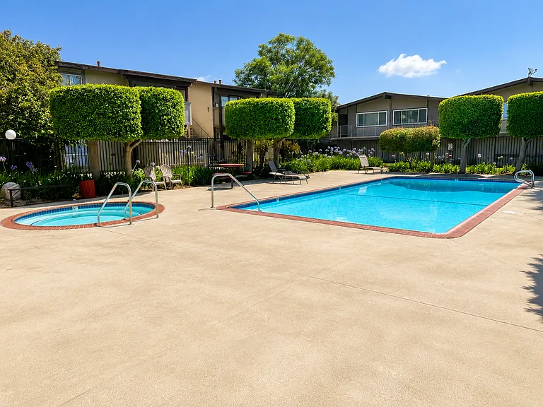 820 Coriander Dr #K — Photo 9