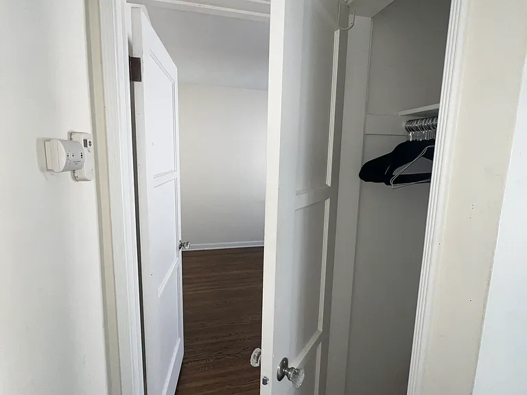 2420 34th St #2422 — Photo 33
