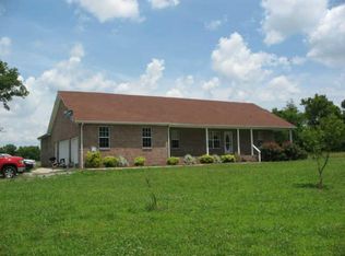 229 Ace Ln, Cowan, TN 37318