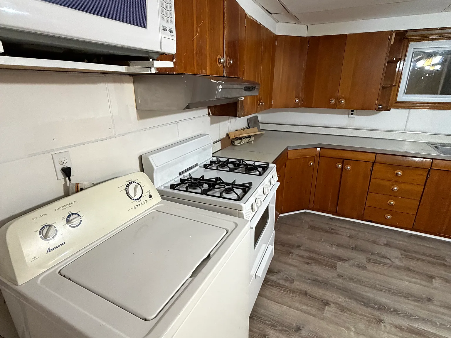 2 bed, 800 sqft, $1,200 — Photo 2