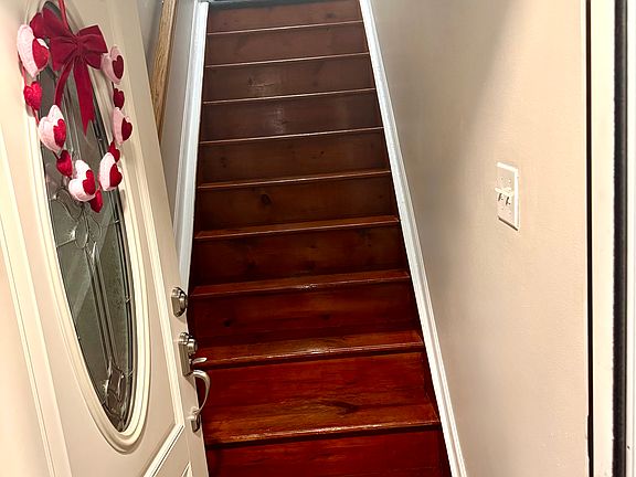 Entry way