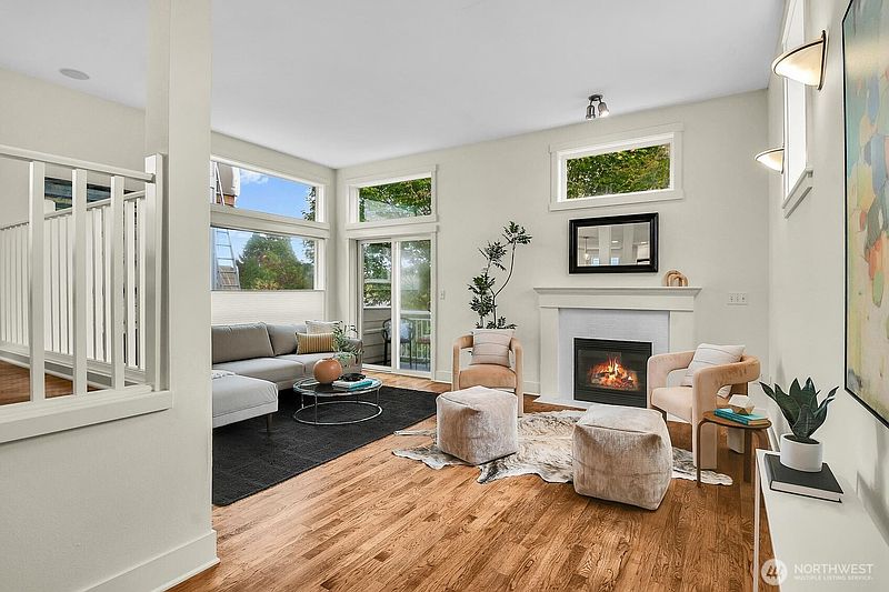 3rd image of 1818 27th Avenue
