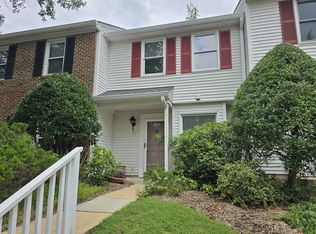 106 Saint Andrews Ln, Chapel Hill, NC 27517