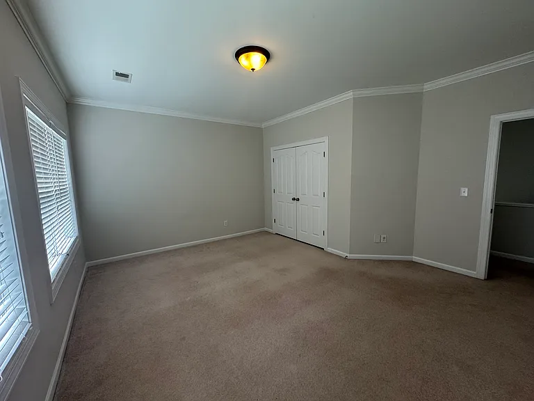 16008 Caranna Ct — Photo 10