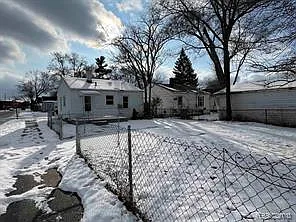 11123 Hudson Ave — Photo 3