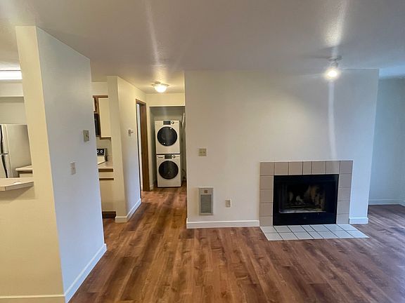 5th image of 13209 Newcastle Way APT C101