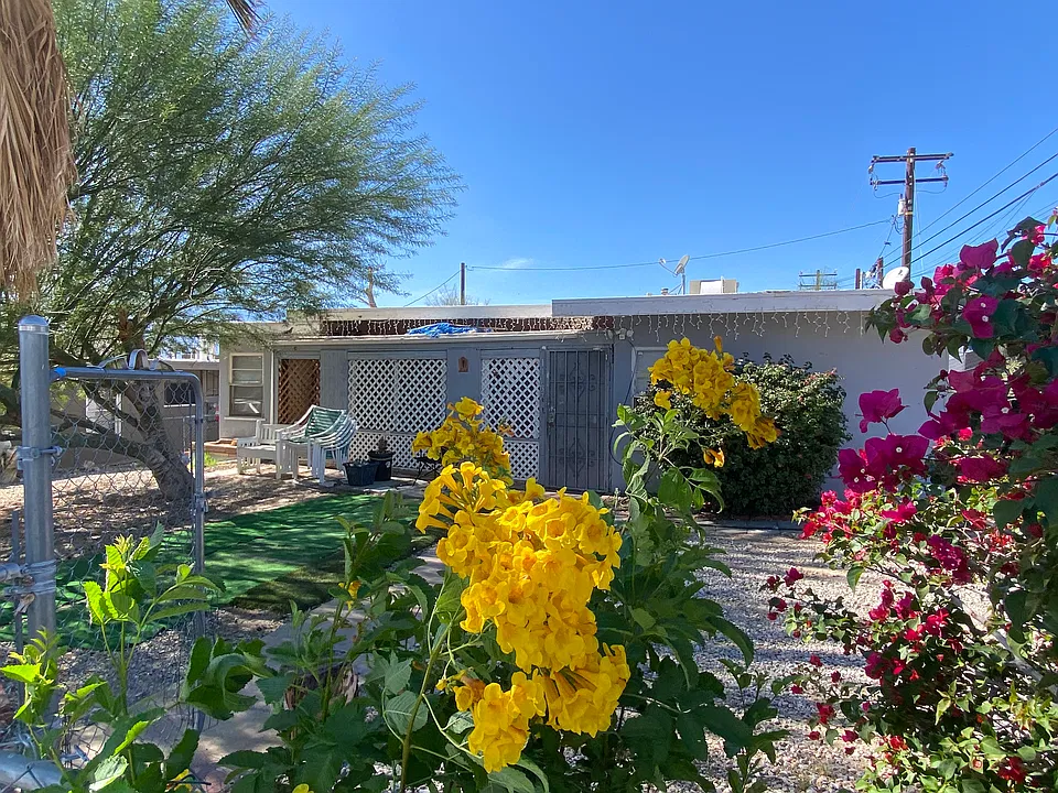11737 Cactus Dr