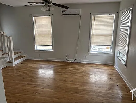 251 Claremont Ave — Photo 10