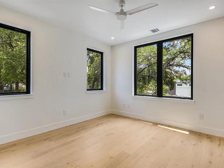 4515 Jinx Ave — Photo 18