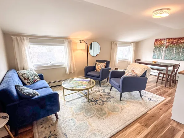 51 Summit St #3, South Portland, ME 04106