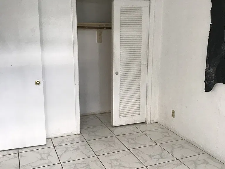 1533 NW 1st Ave — Photo 5