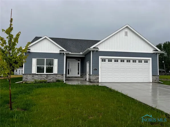 4015 E Plaza Blvd, Northwood, OH 43619