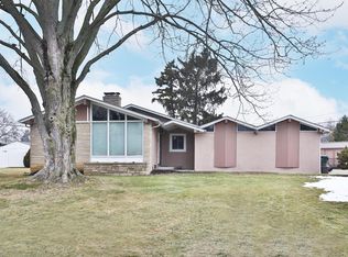 1144 Reed Circle Dr, Columbus, OH 43224