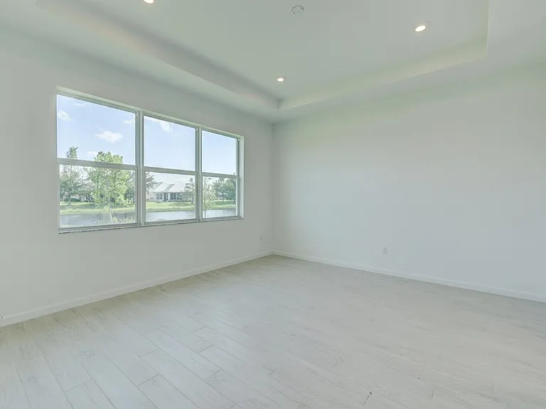12712 SW Eleanor Dr — Photo 18