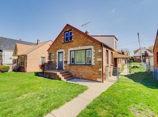 3154 S 17th St, Milwaukee, WI 53215