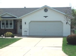 728 Longview Ave, Green Bay, WI 54301