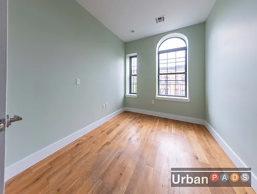 Rented by Urban Pads | media 3