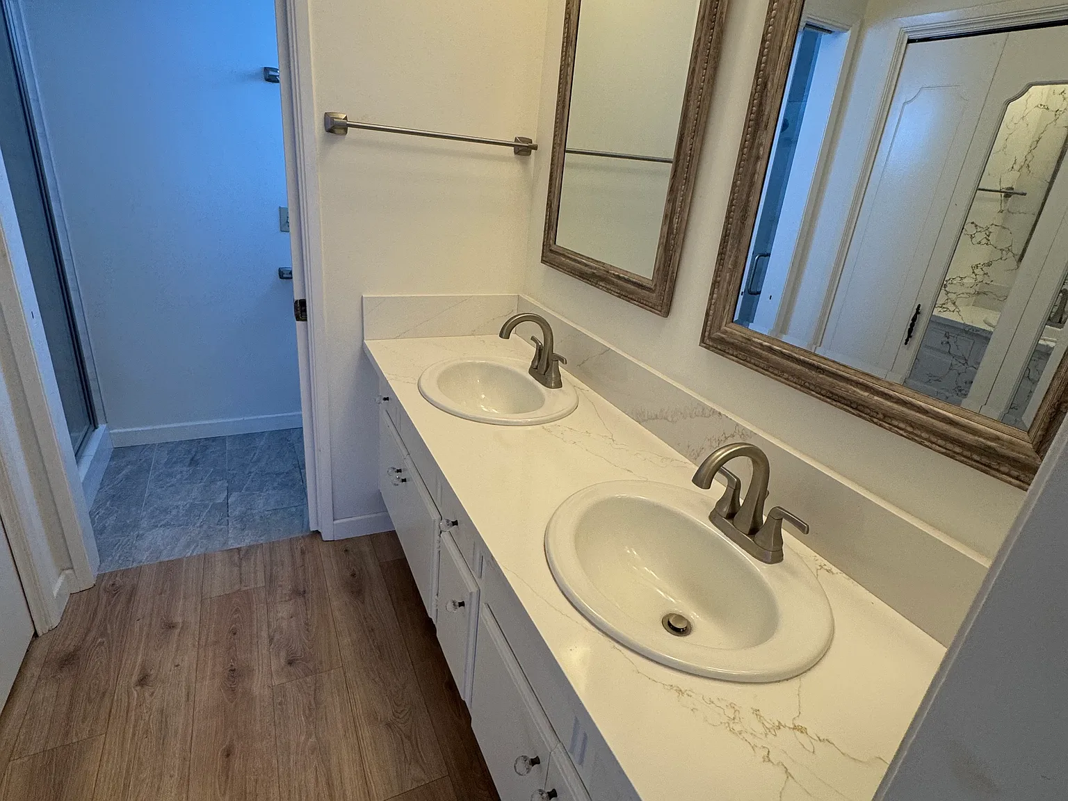 2 bed, $3,350 — Photo 4