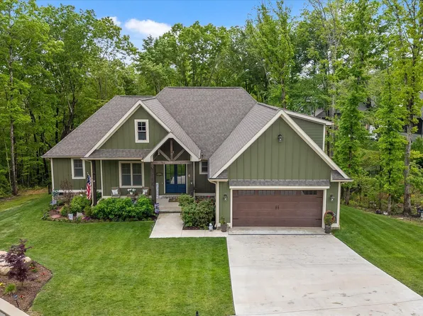 5114 Virginia Pine Rd, Signal Mountain, TN 37377