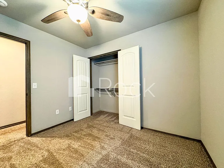 3908 Brougham Way — Photo 24