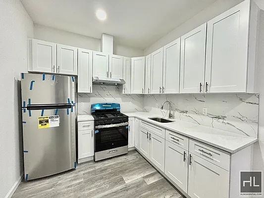 Rented by Highline Residential | media 2