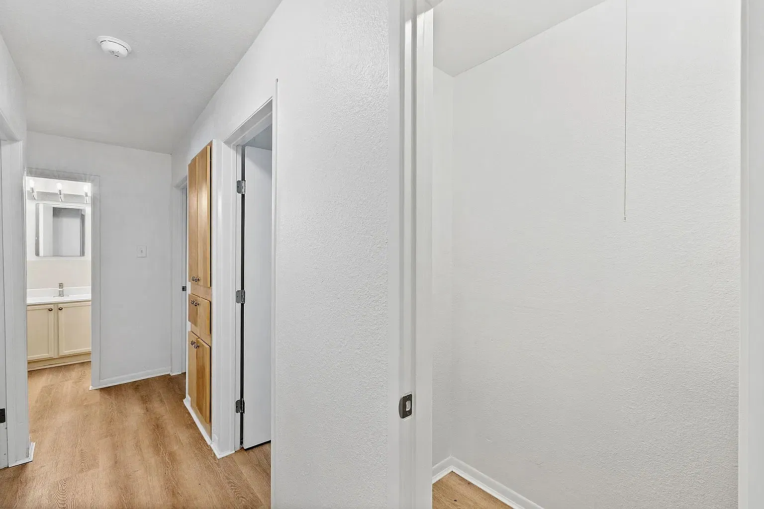 Rooms for Rent All Utilities Included | Pet-Friendly | Prime East Austin Location! — Photo 3