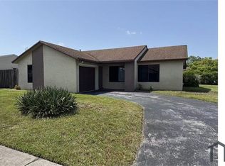 11651 NW 37th Pl, Fort Lauderdale, FL 33323
