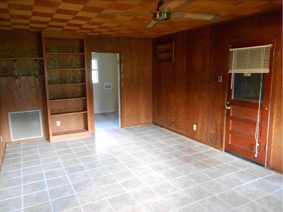 5th image of 647 Morrow Rd
