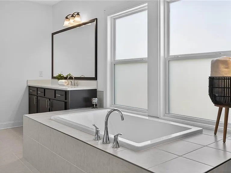 512 Cedar Crest Cir — Photo 31