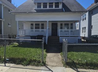 11122 Mount Overlook Ave, Cleveland, OH 44104