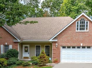 221 Oohleeno Trce, Loudon, TN 37774