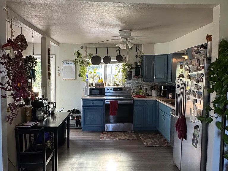 155 Xavier St #1 — Photo 2