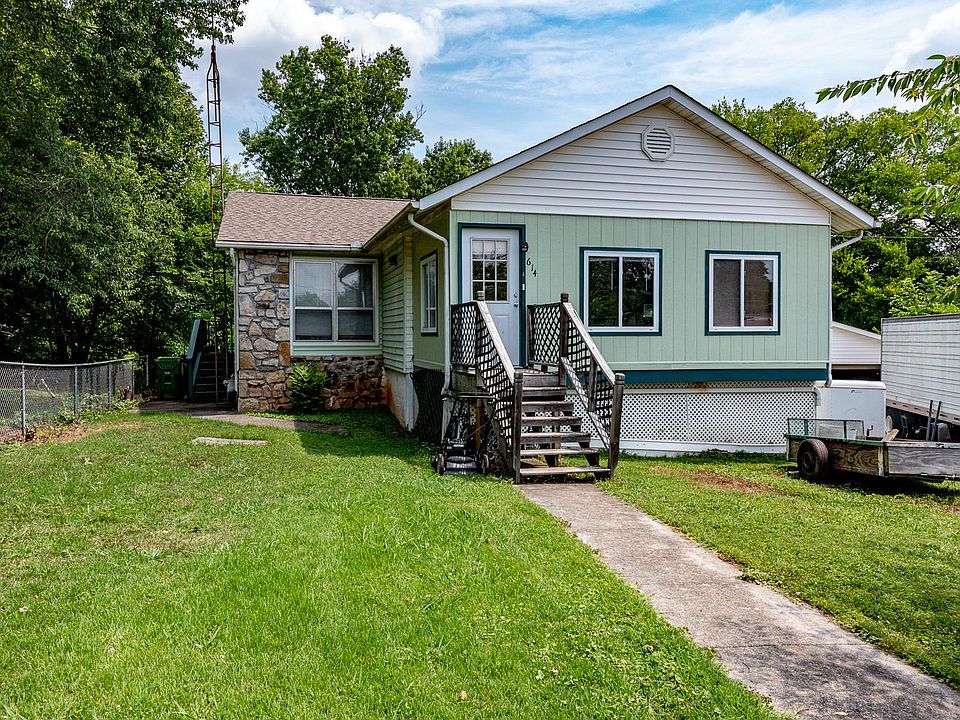 1st image of 614 Malvern Cir