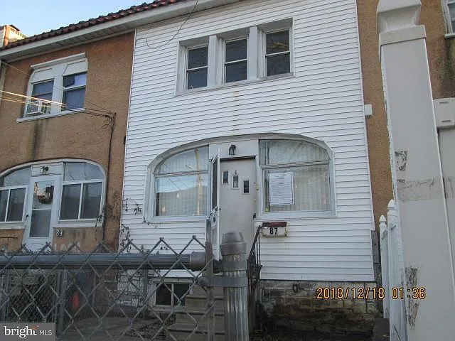 87 Springton Rd photo 1