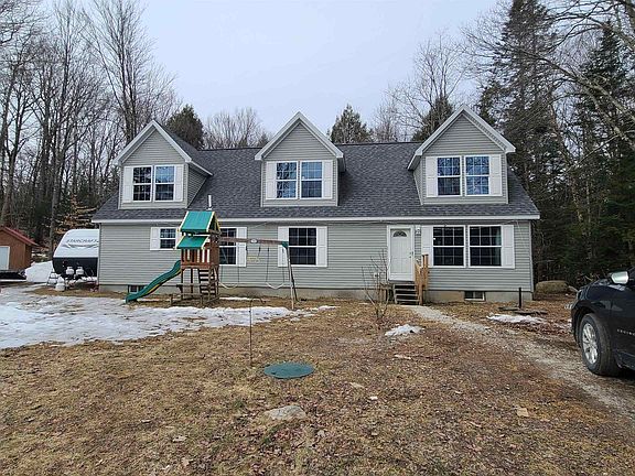 3rd image of 296 Holden Road