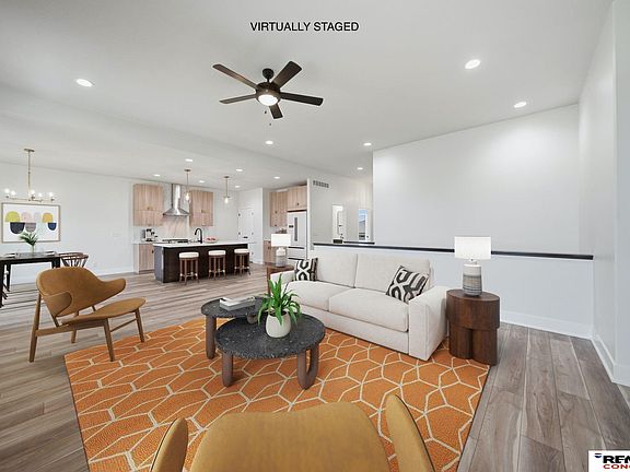 5th image of 527 N 108th St
