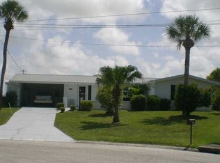 512 Hazelwood Rd, Venice, FL 34293