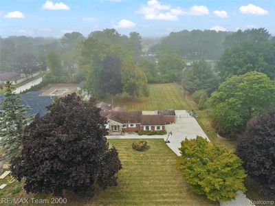 242 S Evangeline St, Dearborn Heights, MI, 48125