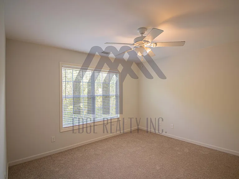 400 Tibet Ave #21 — Photo 20