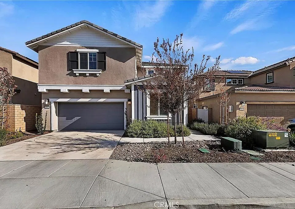 1730 Camellia Ln