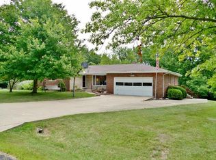 203 Locust St, Washington, IL 61571