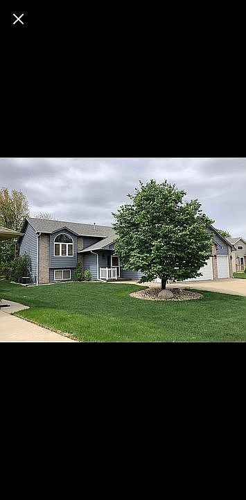 1st image of 1405 E 62nd St